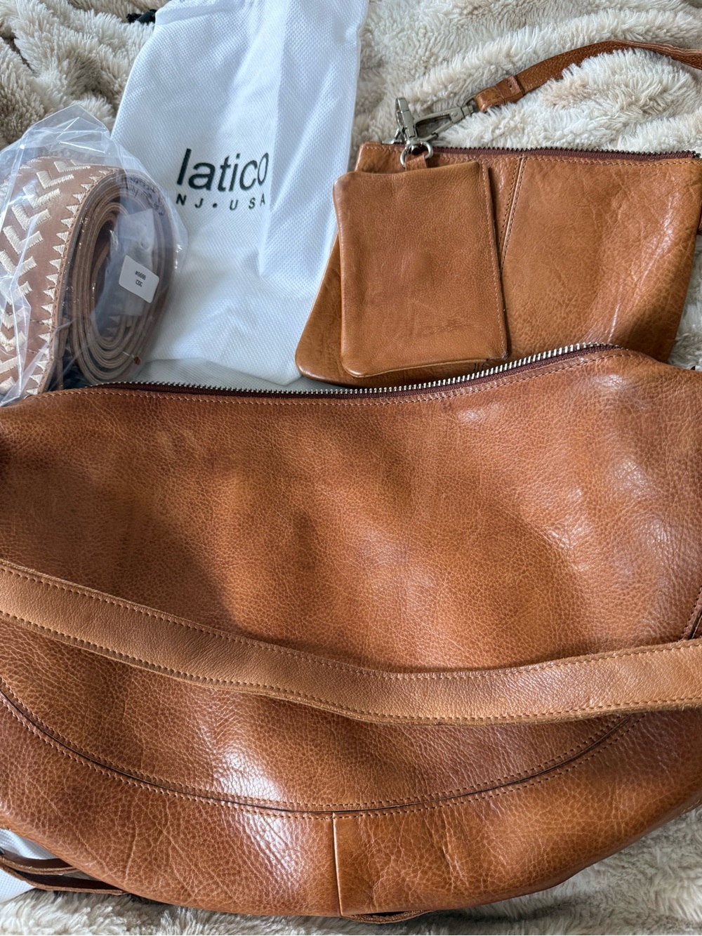 Latico Callie Cognac Tan Leather Hobo Bag - Versatile Everyday Shoulder Bag - Picture 9 of 14